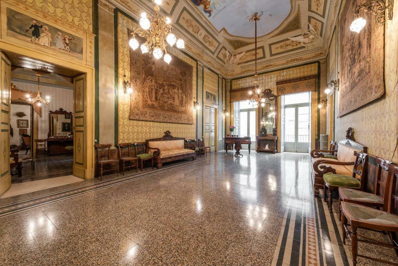 Вилла Palazzo Framarino Dei Malatesta - Noble Floor - XIV Century Джовинаццо Экстерьер фото